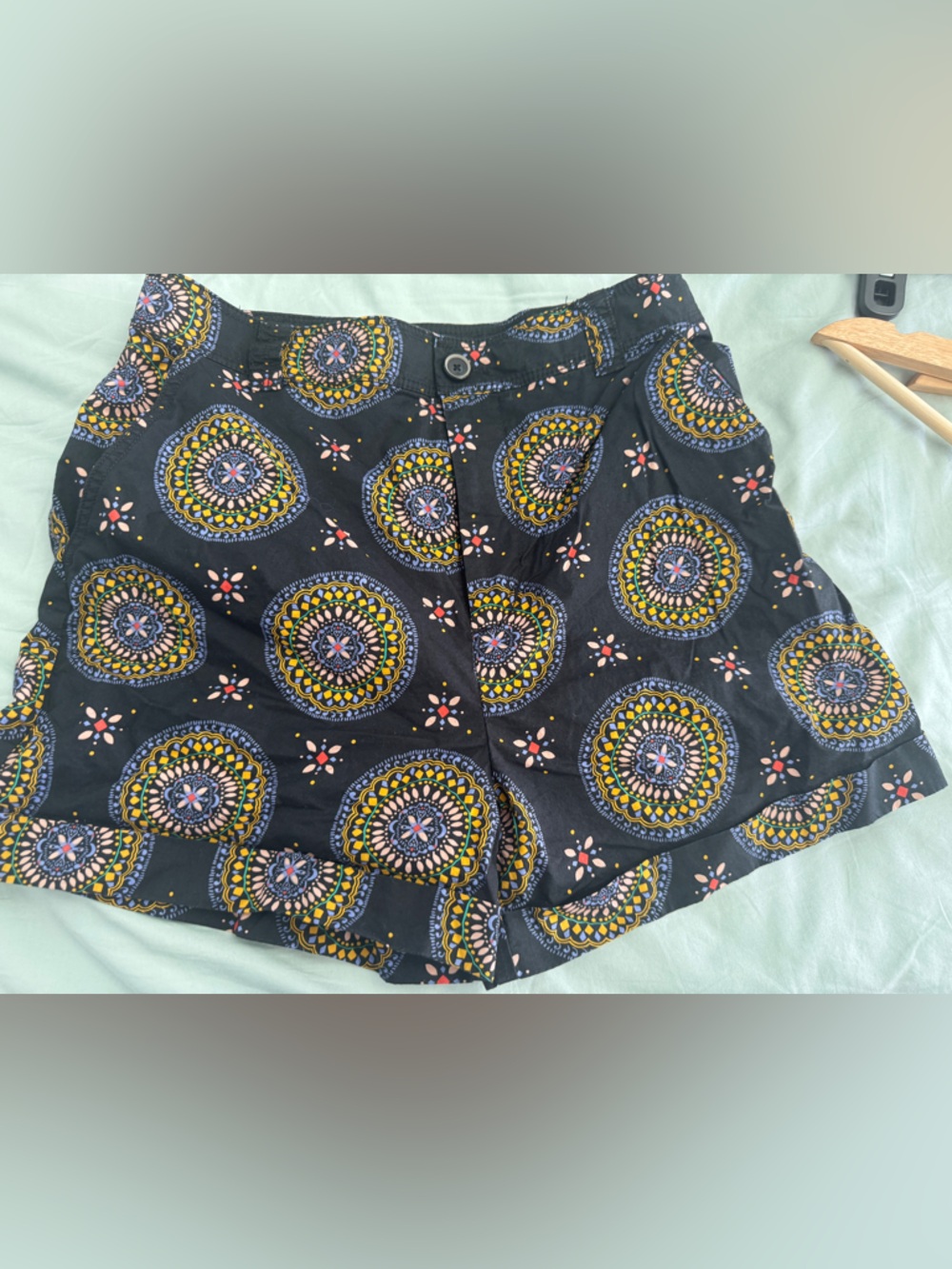 Maeve by Anthropologie pattern shorts Sz US6 EUC